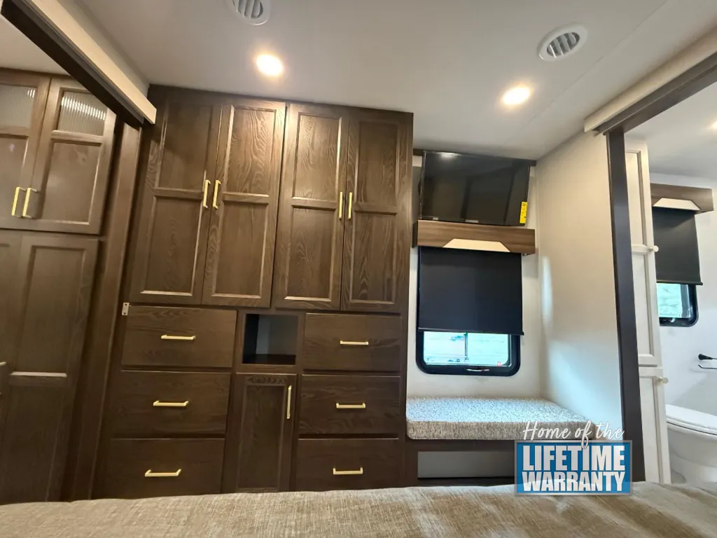 2025 Forest River Cedar Creek 370FL, Photos photo 25