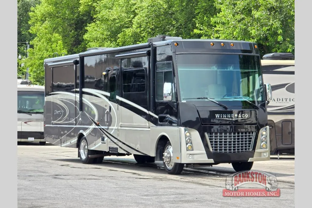 2017 Winnebago Adventurer 35P - Main photo
