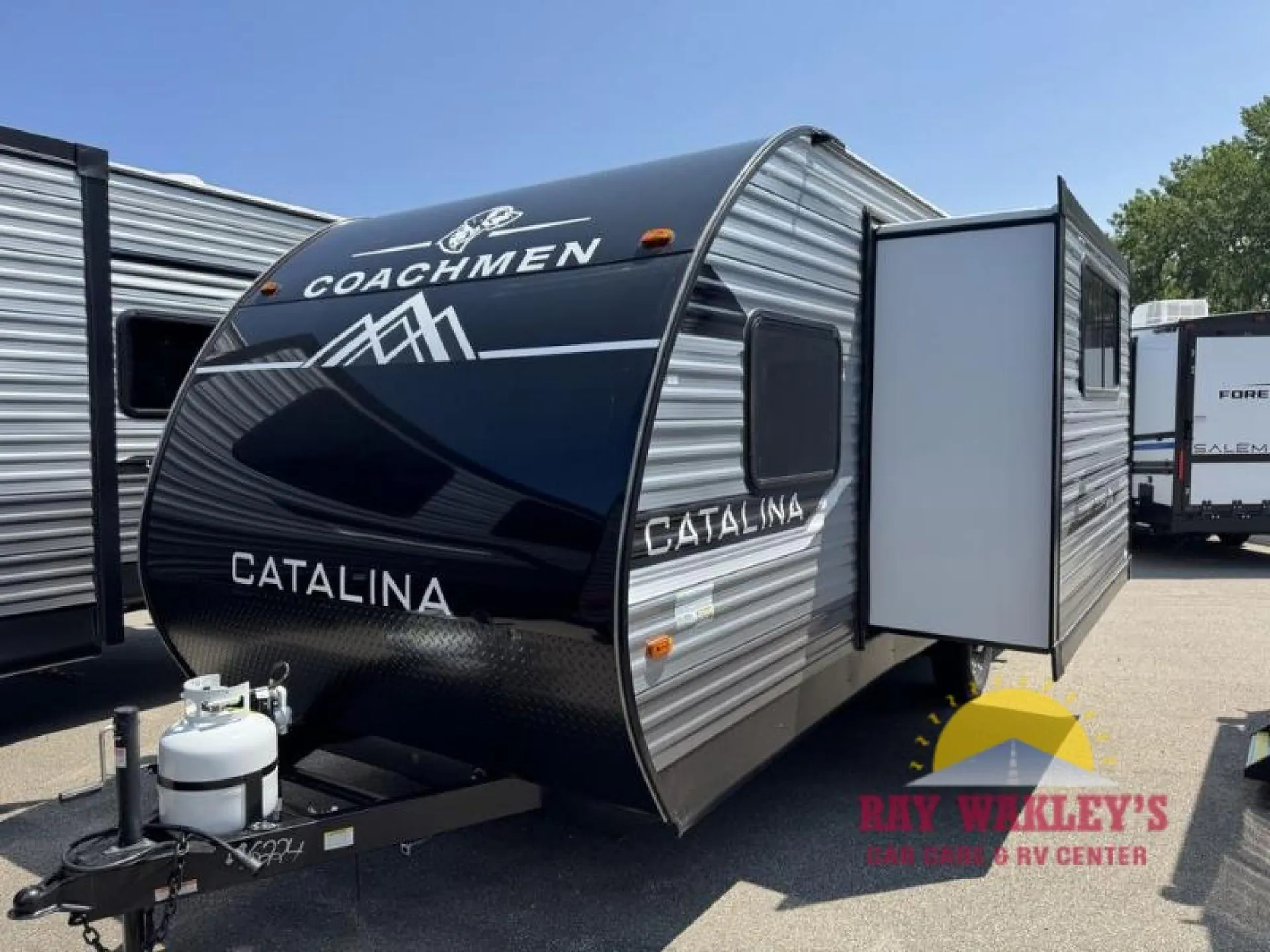 2025 Coachmen Catalina Summit Series 7 184BHSX - Photo 4