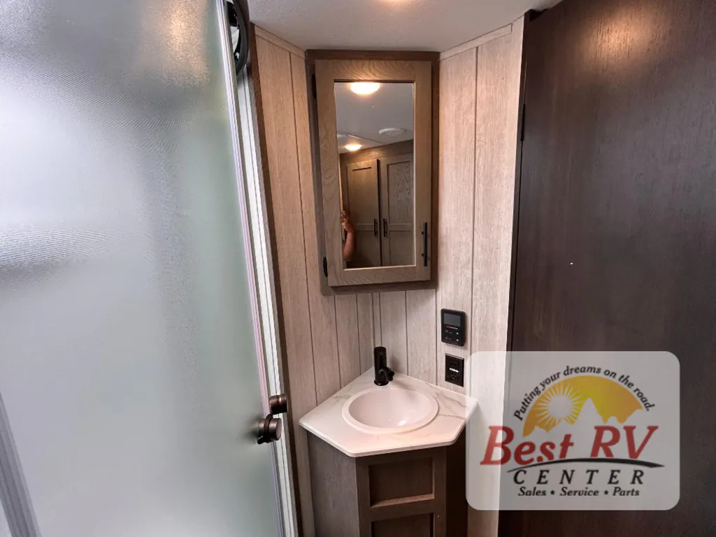 2026 Forest River Cherokee Alpha Wolf 33BH, Photos photo 81