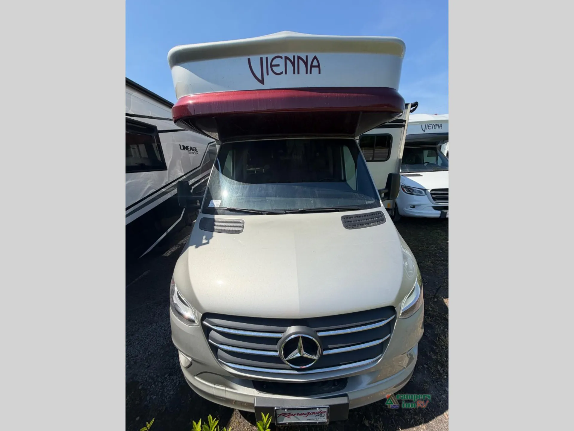 2025 Renegade RV Vienna 25VFWC - Photo 4