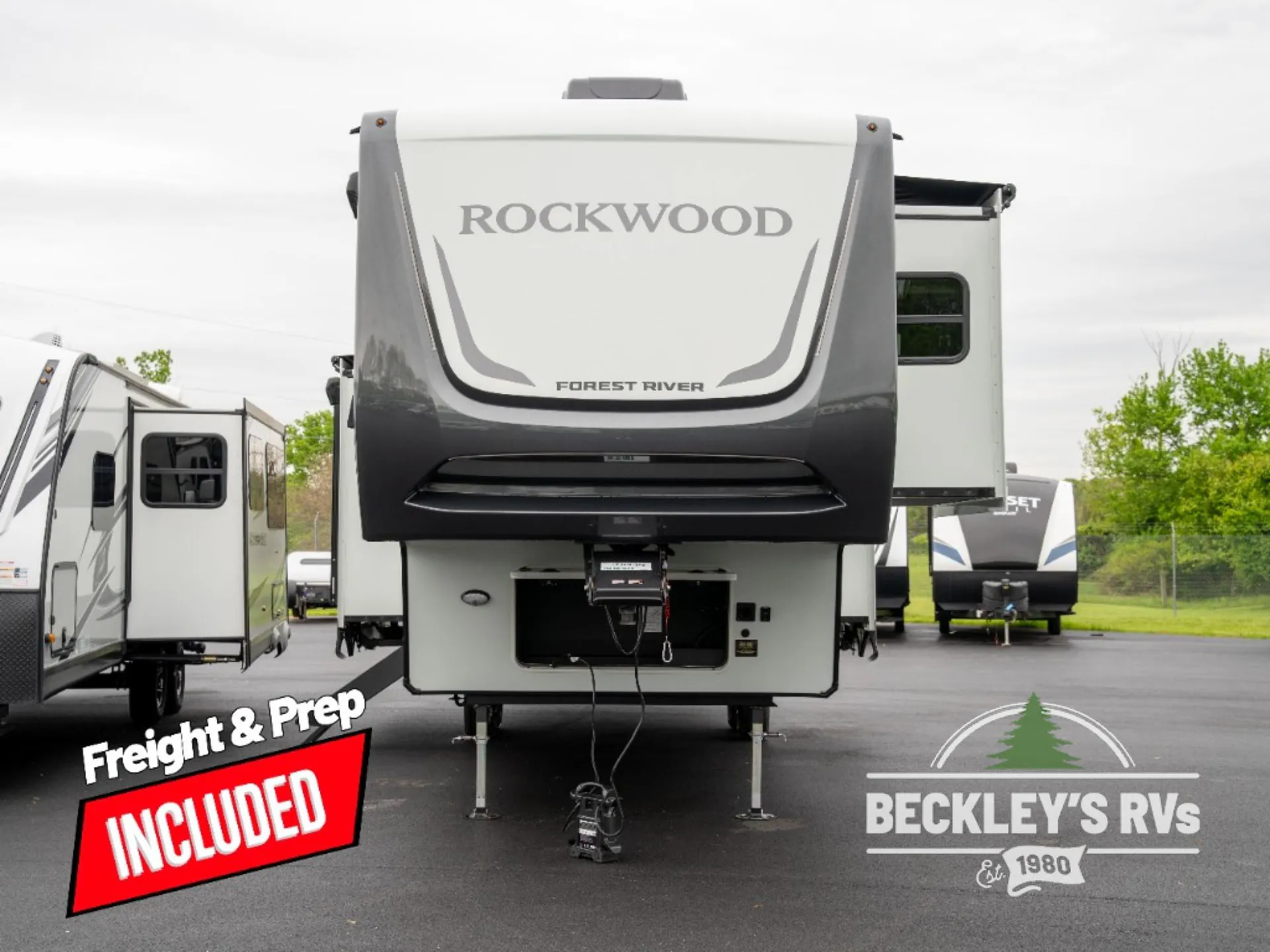 2026 Forest River Rockwood Signature 371RK - Photo 4