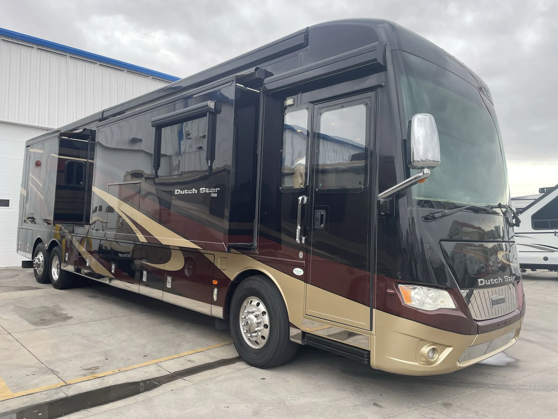 2017 newmar Dutch Star 4369
