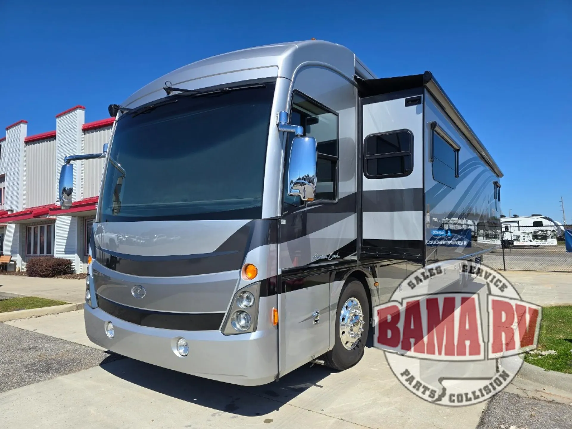 2013 American Coach American Tradition 42M - Photo 2