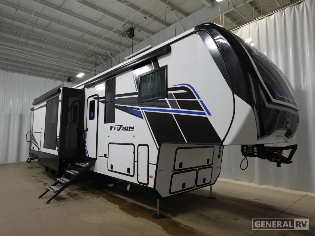 2025 Keystone Fuzion 432 - Photo 2