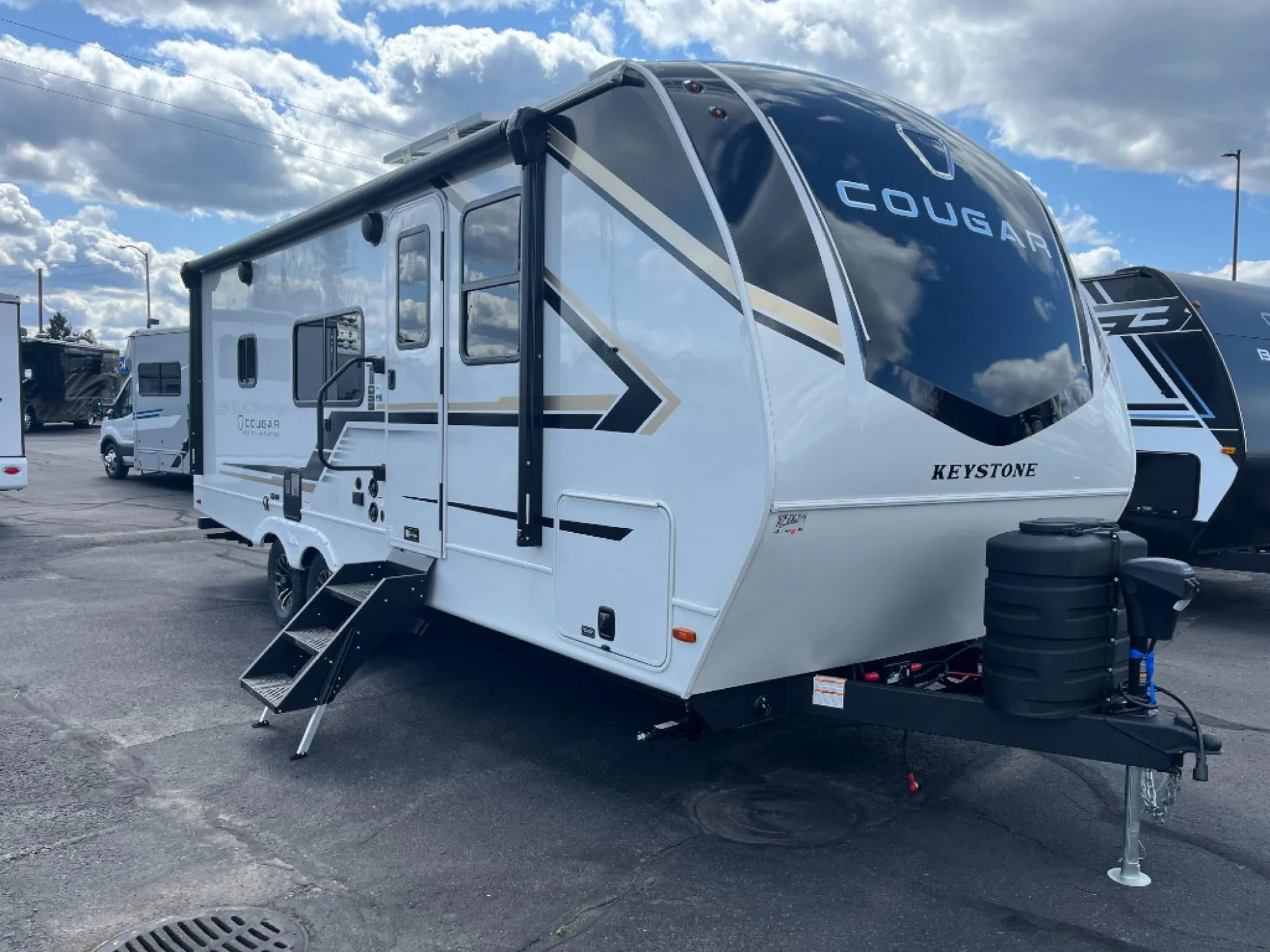 2026 Keystone Cougar Western 22MLWE dealer photo 1 from RnR RV Center Lewiston