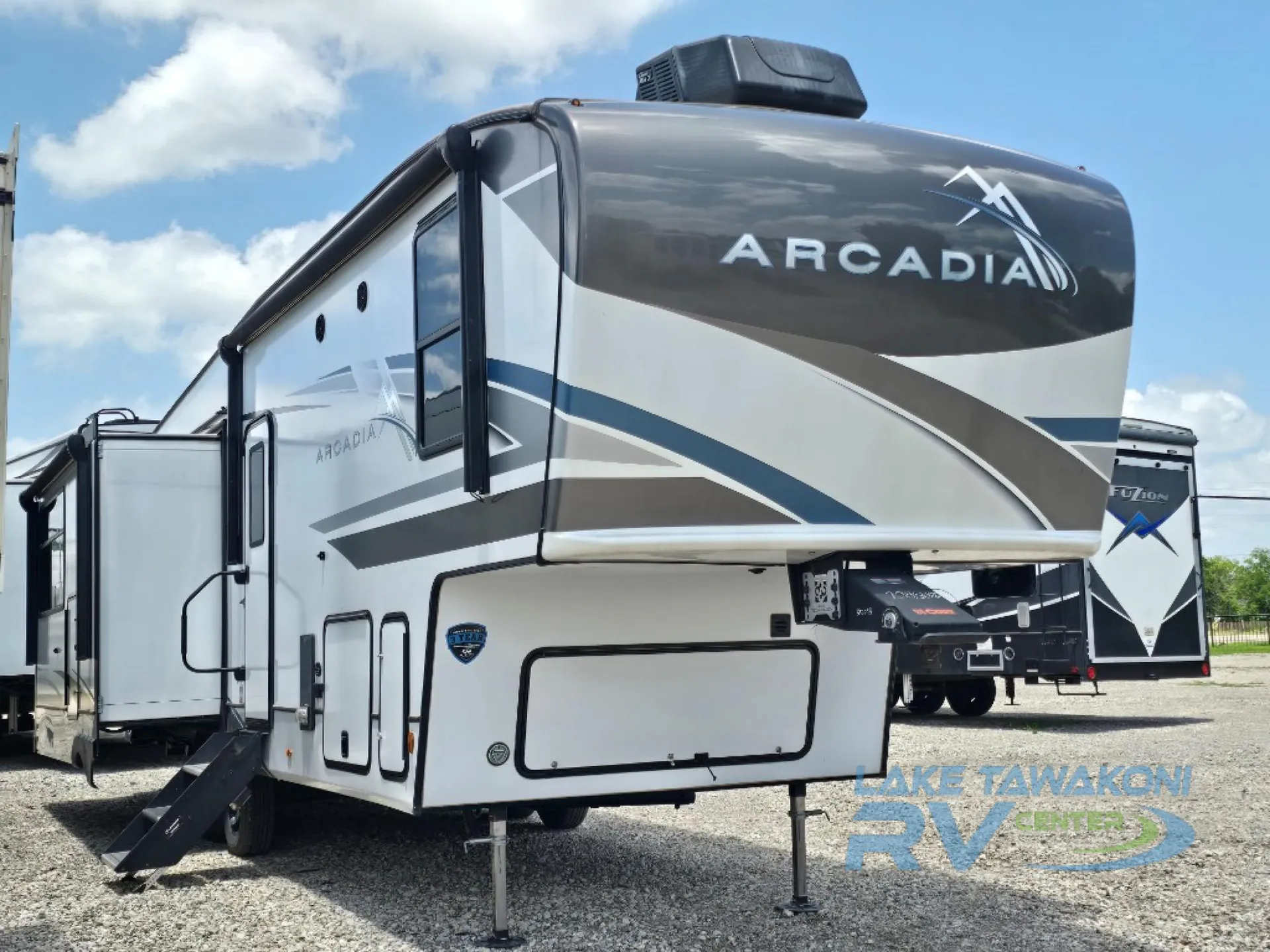 2024 Keystone Arcadia Super Lite 294SLRD - Photo 2
