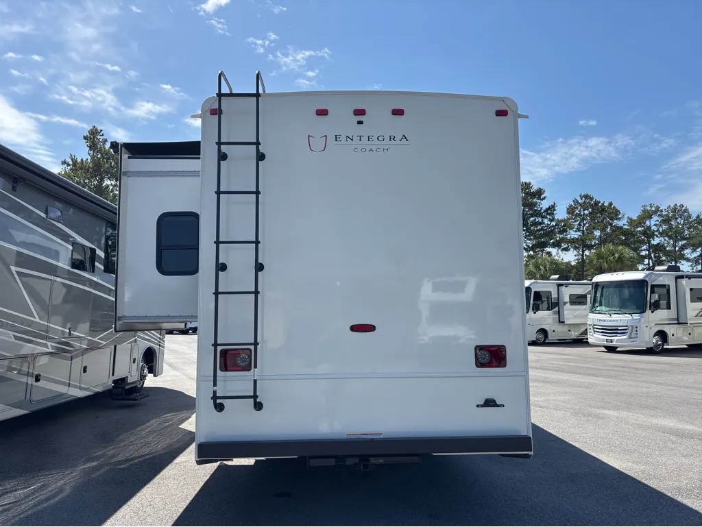 2026 Entegra Coach Vision 27A, Photos photo 5