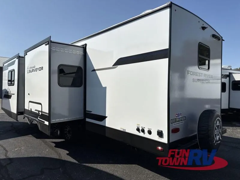 2026 Forest River Grand Surveyor 268FKBS - Photo 4