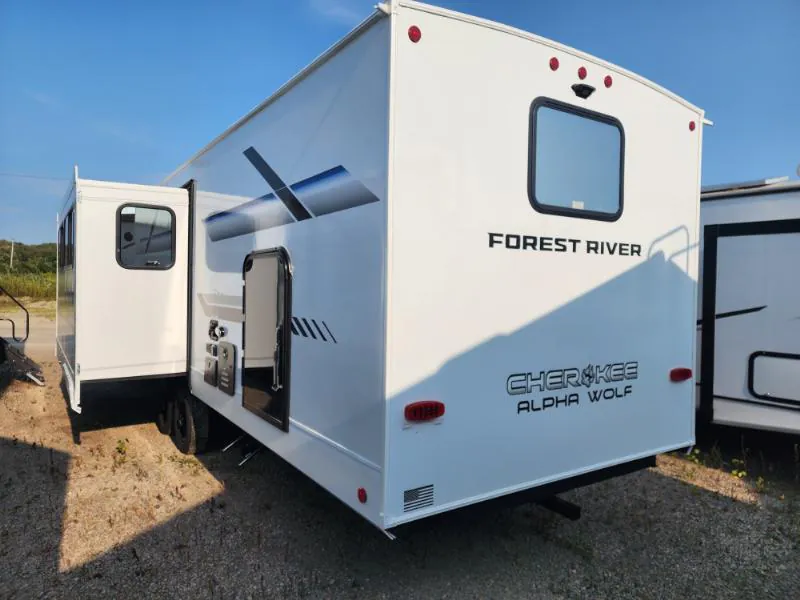 2026 Forest River Cherokee Alpha Wolf 29TB, Photos photo 7