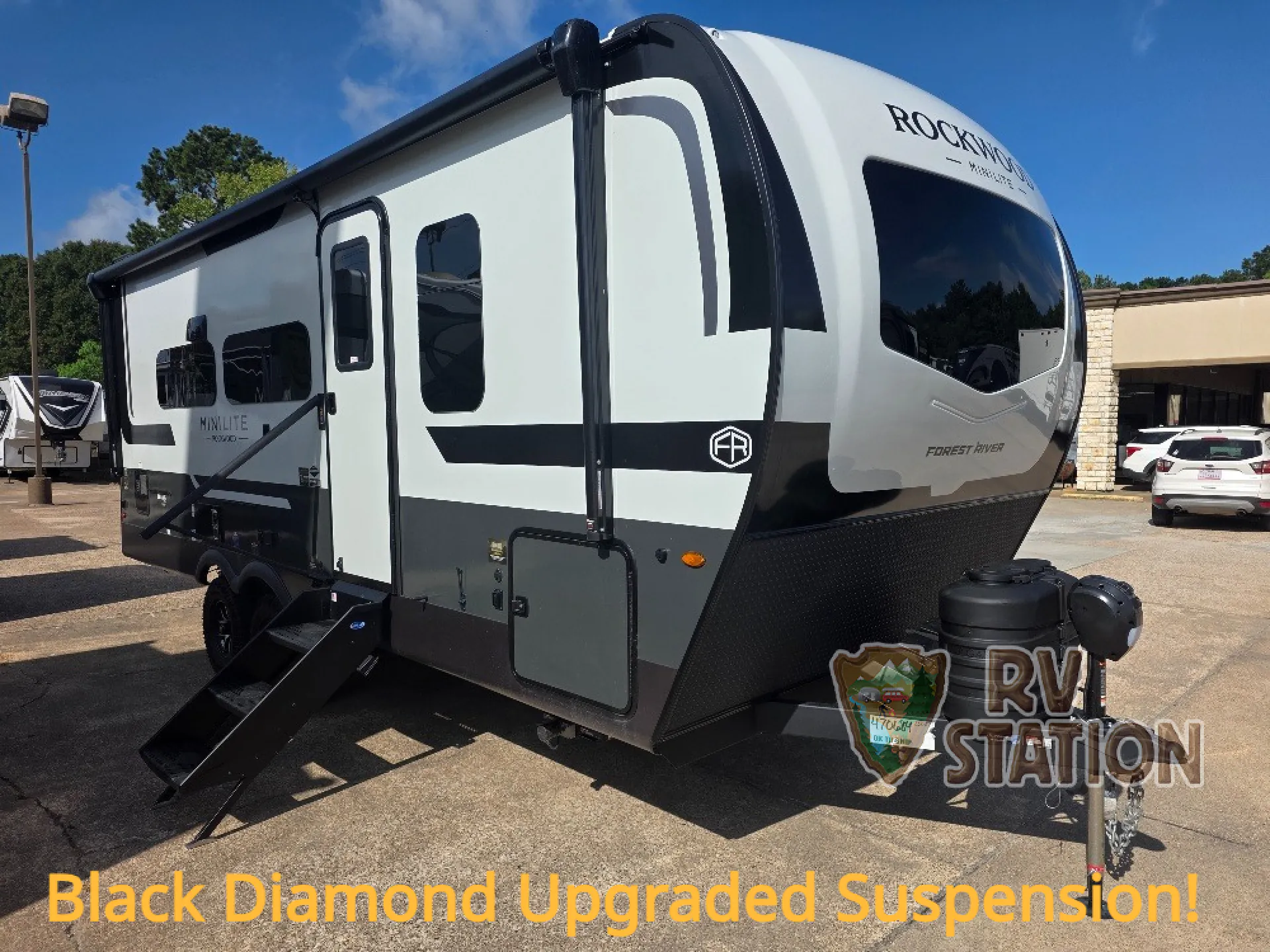 2027 Forest River Rockwood Mini Lite 2524FBT