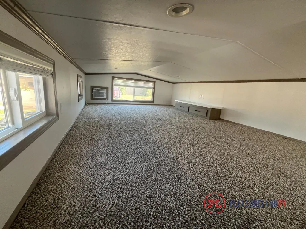 2027 Forest River Quailridge 39ASL, Photos photo 17