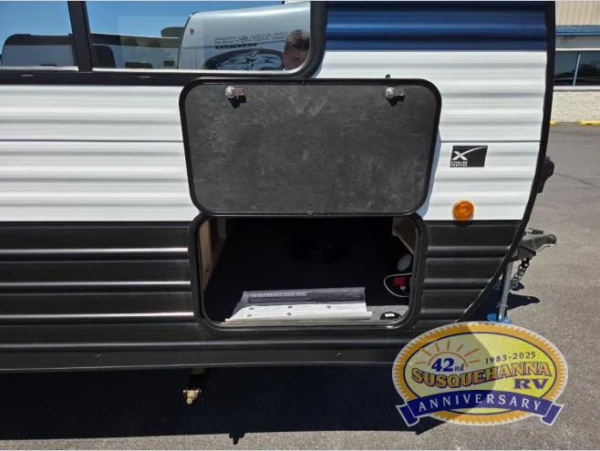 2027 Forest River Cherokee Grey Wolf 23MK - Photo 4