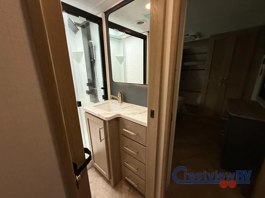 2026 Keystone Raptor 441, Photos photo 18