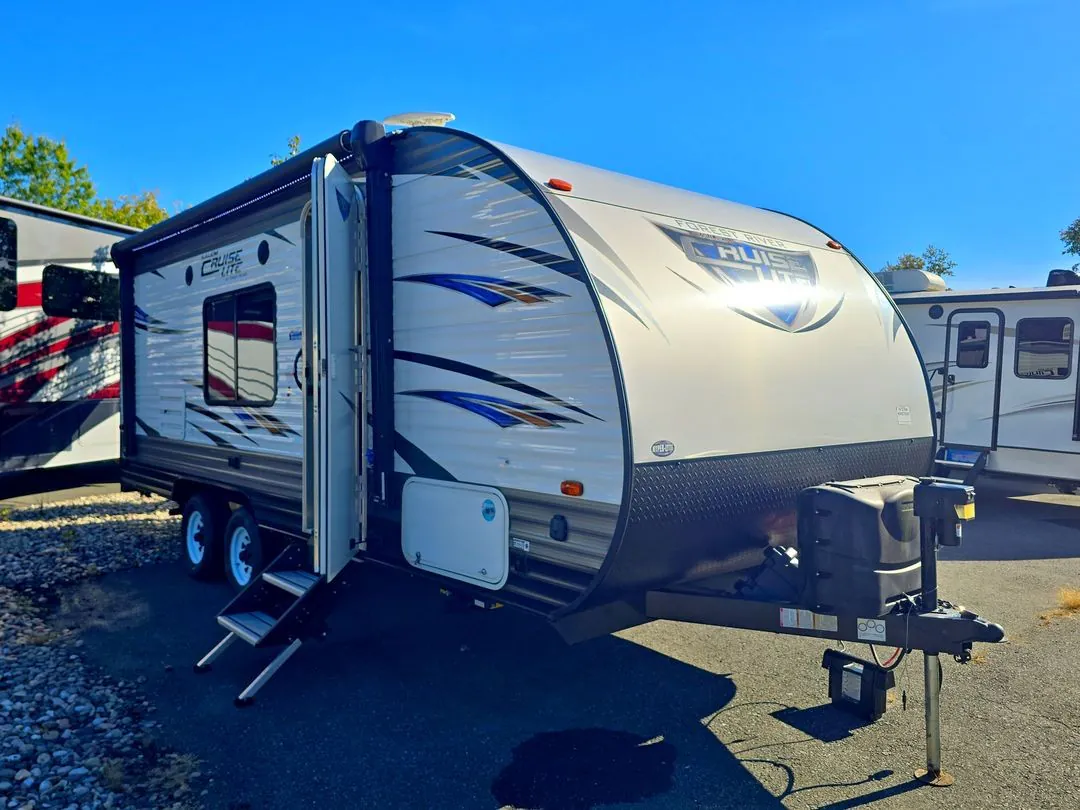 2019 Forest River Salem Cruise Lite 201BHXL - Photo 2