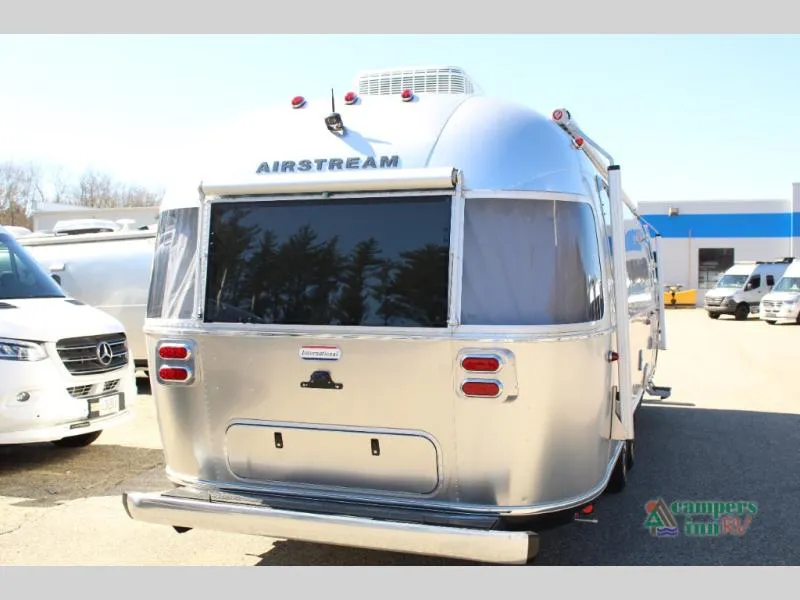 2025 Airstream International 30RB - Photo 3