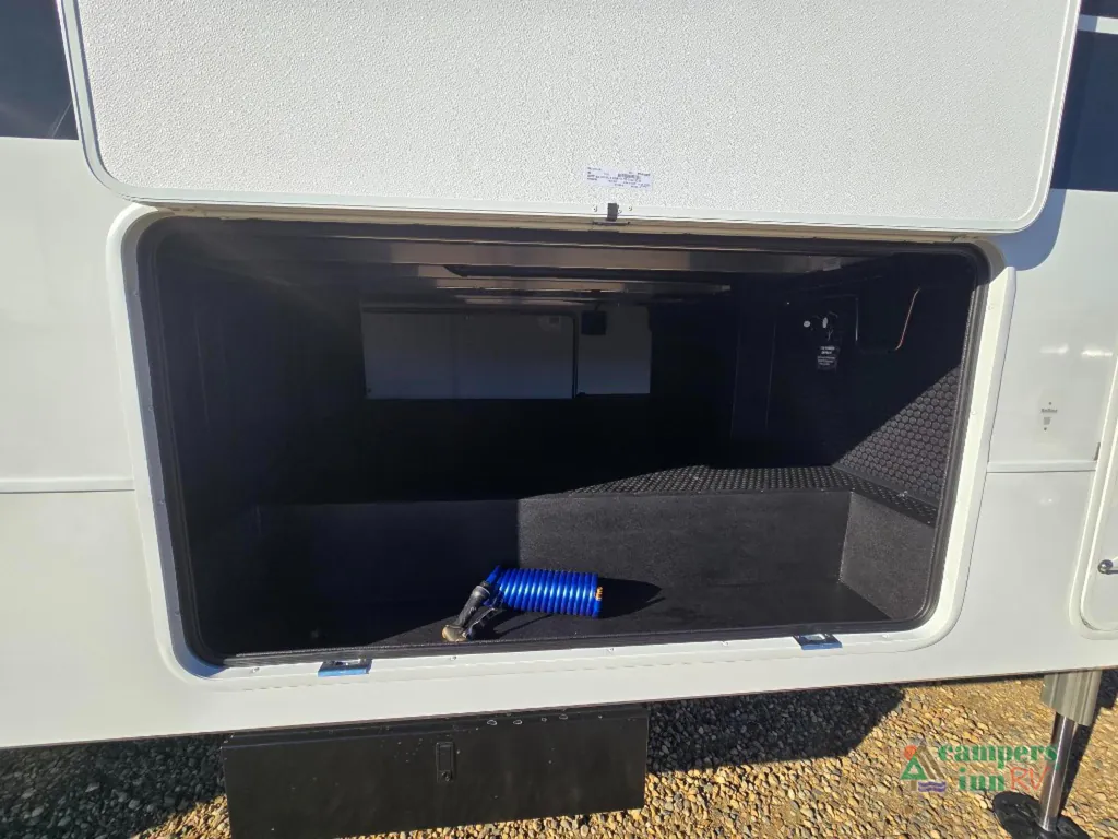2026 Brinkley Model Z 3600, Photos photo 10
