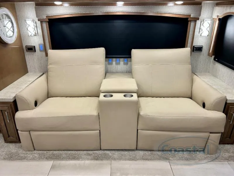 2023 Newmar Ventana 4068 dealer photo 7 from Coastal RV Center