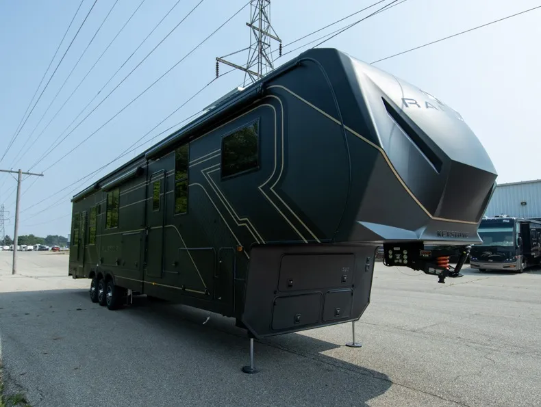 2026 Keystone Raptor 441