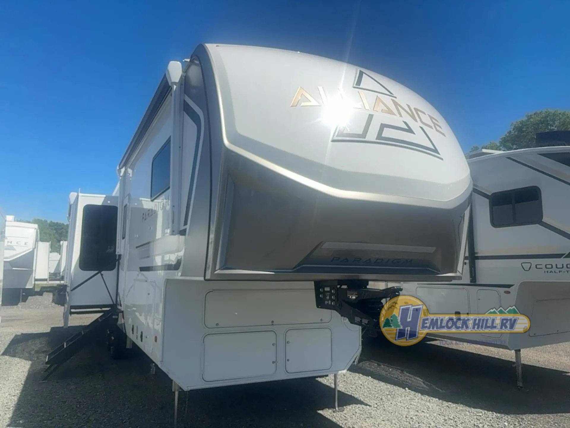 2026 Alliance RV Paradigm 312RK - Photo 2