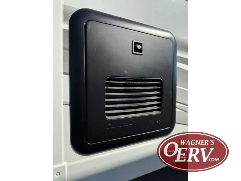 2026 Lance Lance Truck Campers New    1062 - Photo 4