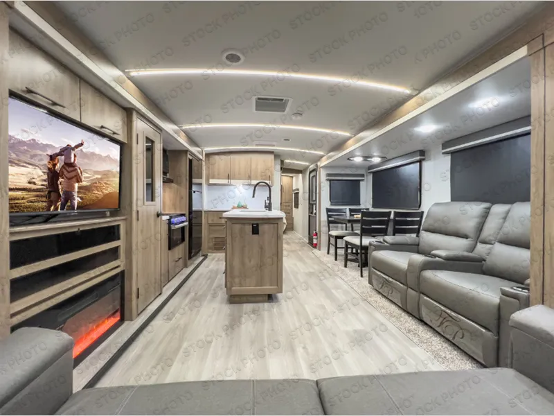 2024 Grand Design Imagine 2970RL - Photo 3