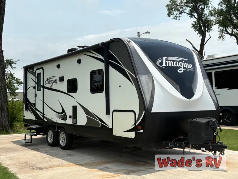 2018 Grand Design Imagine 2150RB - Photo 2