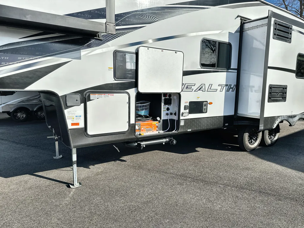 2023 Forest River Stealth SA3019G, Photos photo 6