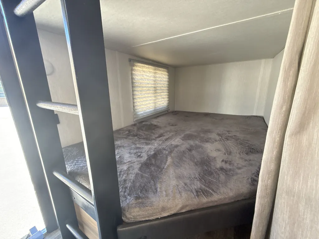 2023 Forest River Cherokee Grey Wolf 27DBH, Photos photo 31