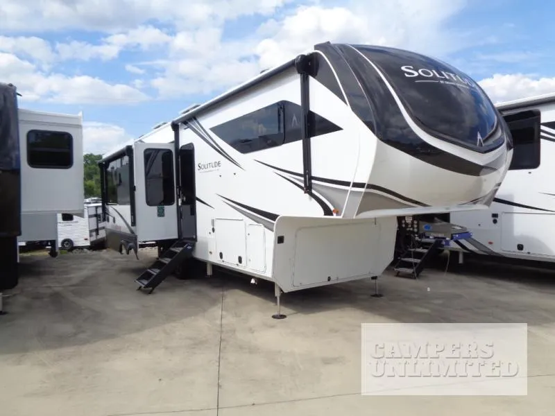 2026 Grand Design Solitude 310GK - Photo 2