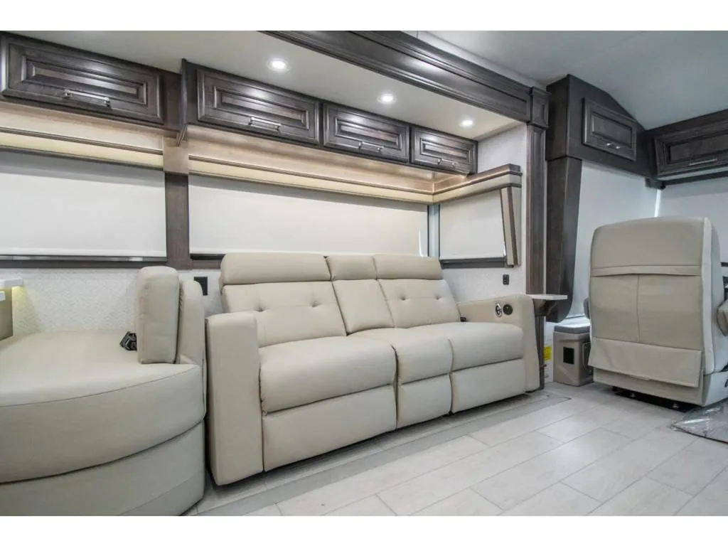 2026 Entegra Coach Aspire 44D, Photos photo 10