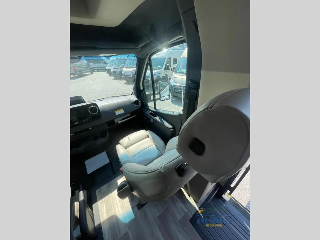 2026 Tiffin Wayfarer 25 XPW, Photos photo 9