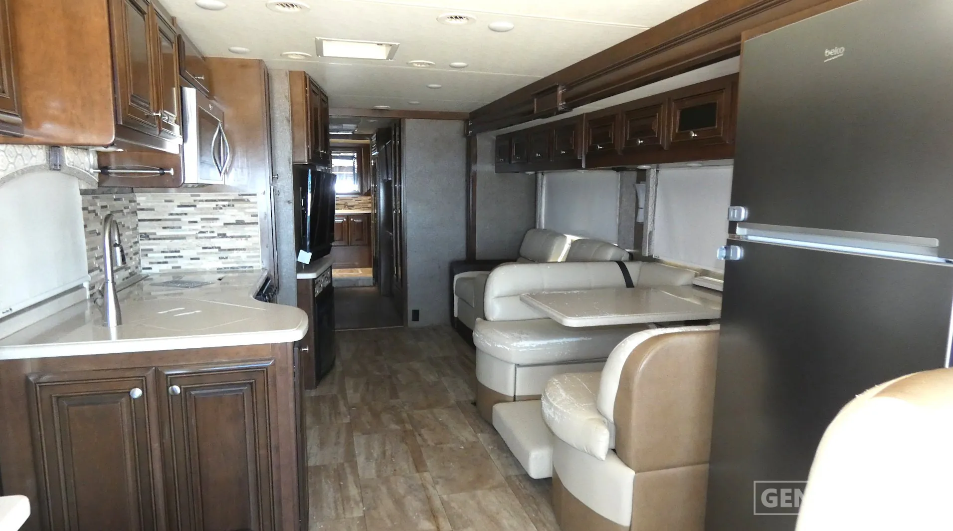 2017 Thor Motor Coach Palazzo 36.3 - Photo 3