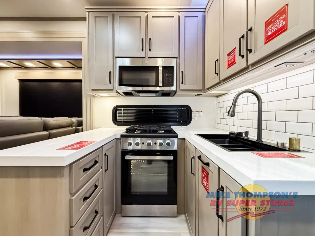 2026 Grand Design Momentum 414M, Photos photo 8