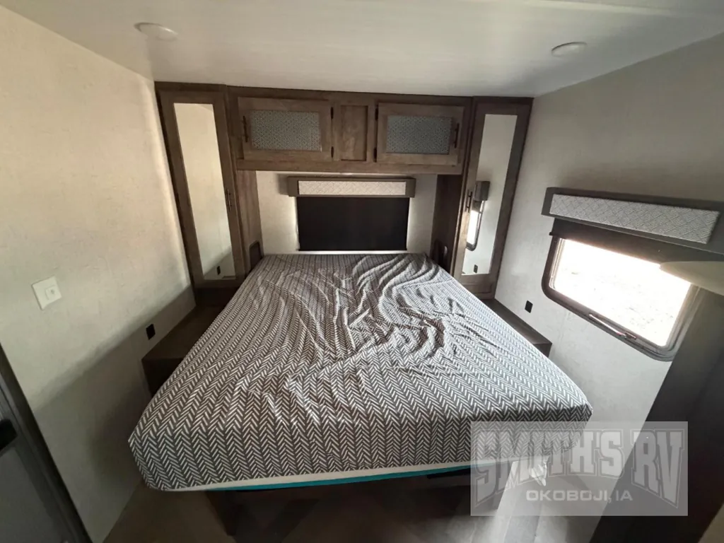 2021 Forest River Wildwood 37BHSS2Q, Photos photo 14