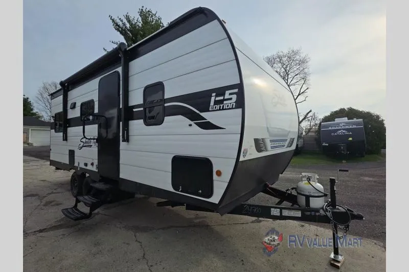 2026 Shasta RVs i-5 Edition 521CK - Photo 2