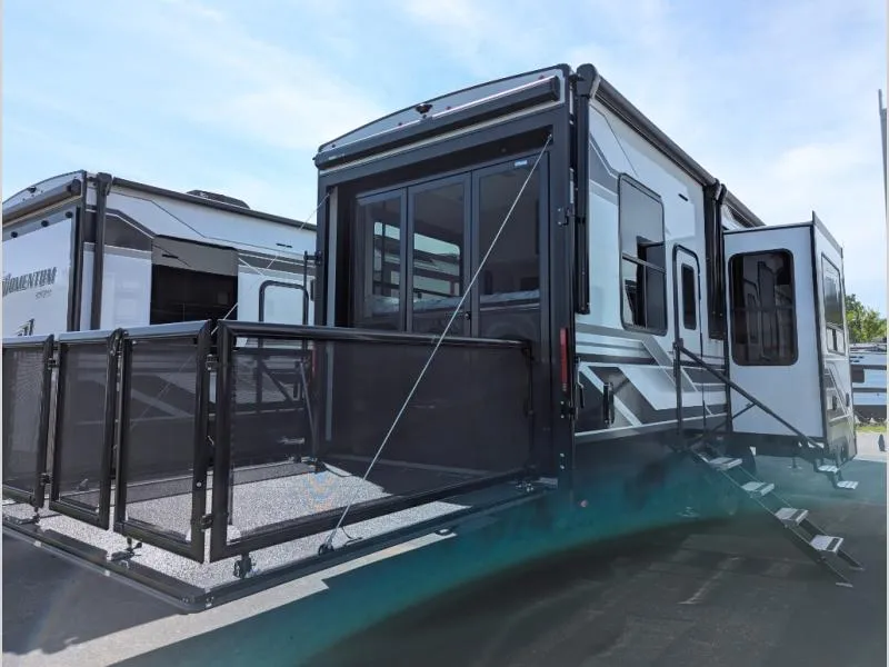 2026 Grand Design Momentum G-Class 320G - Photo 3