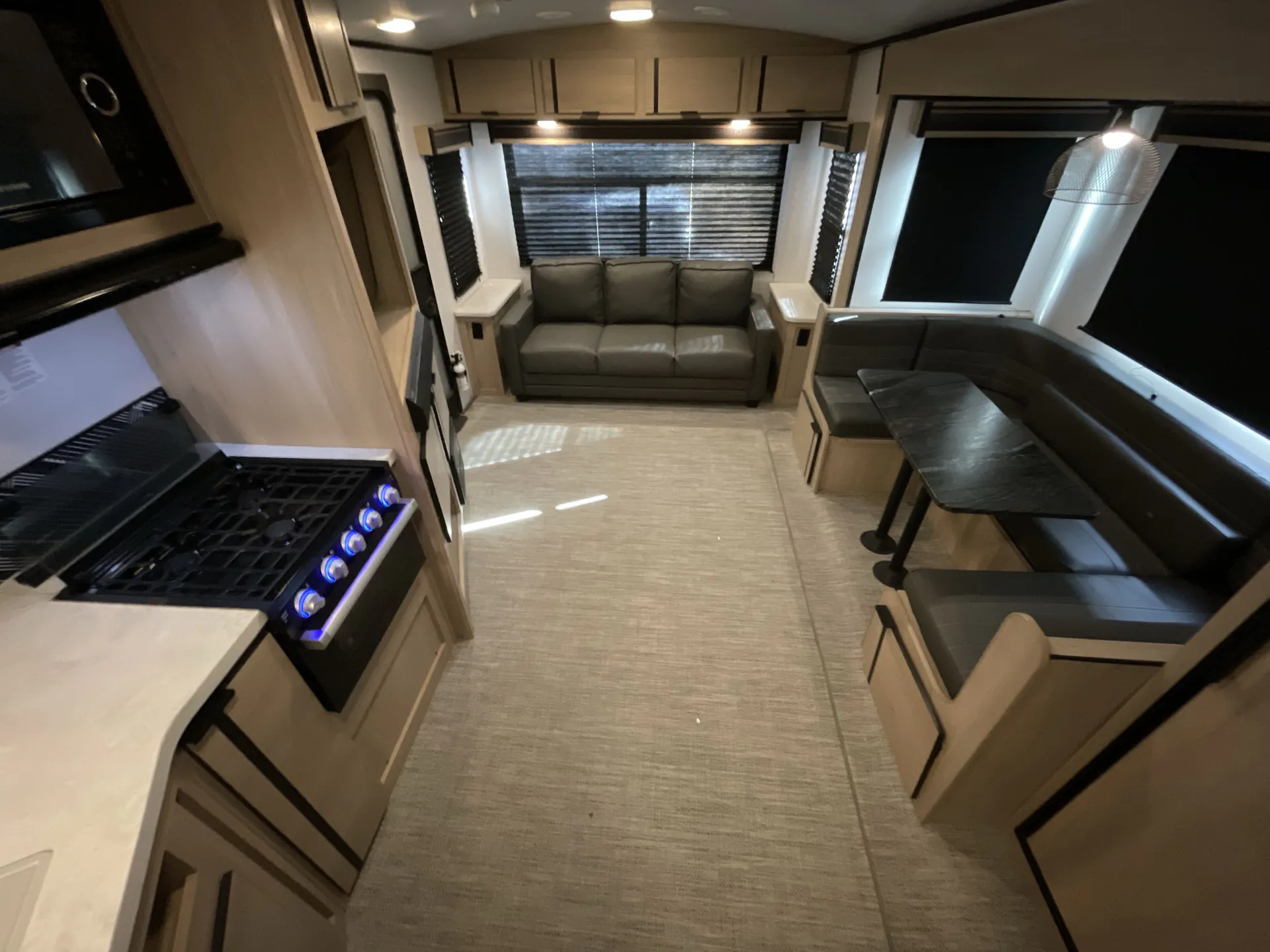 2021 Cruiser RV Radiance 28RS — living area main