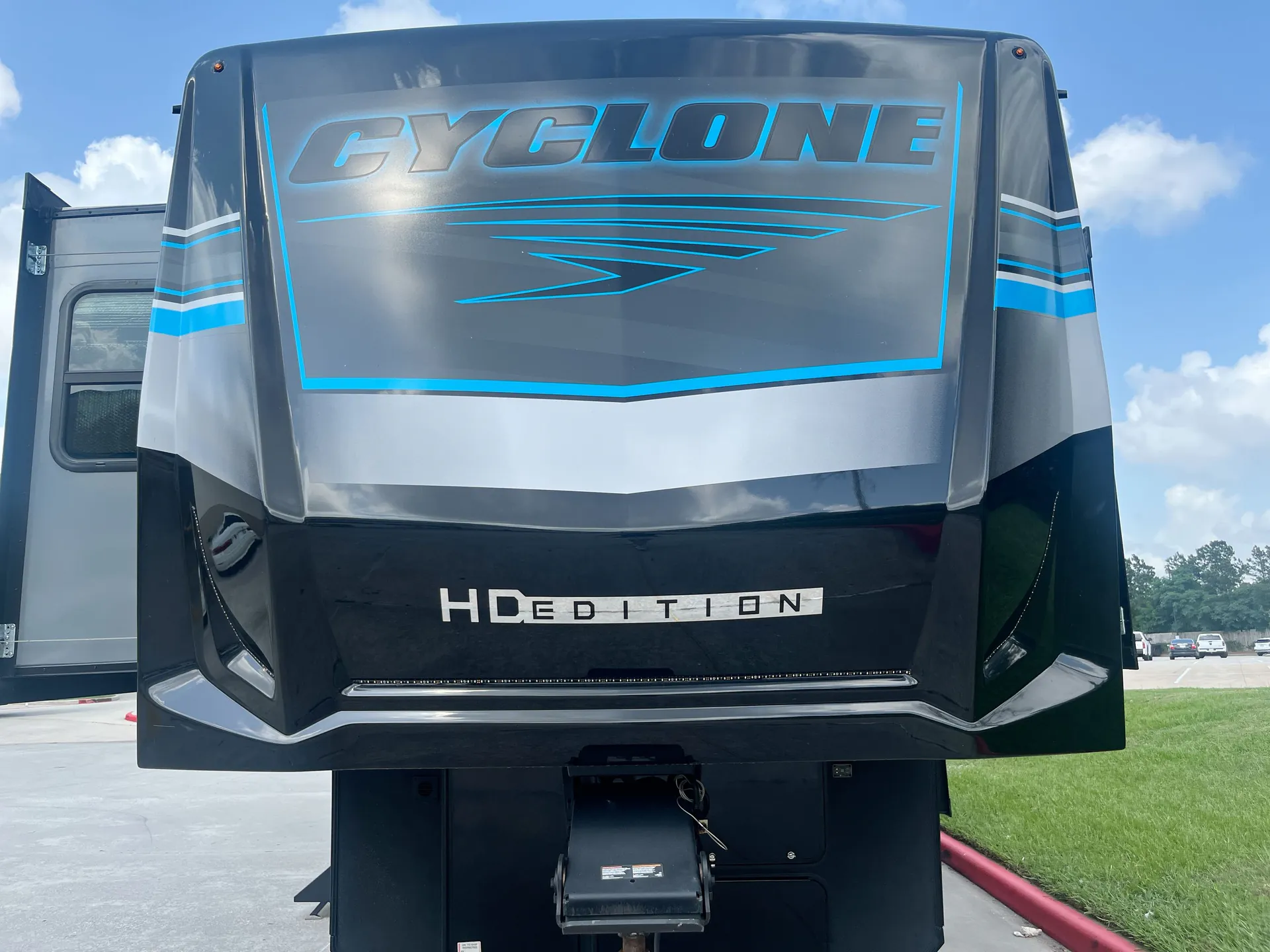 2025 Heartland Cyclone CY 4008