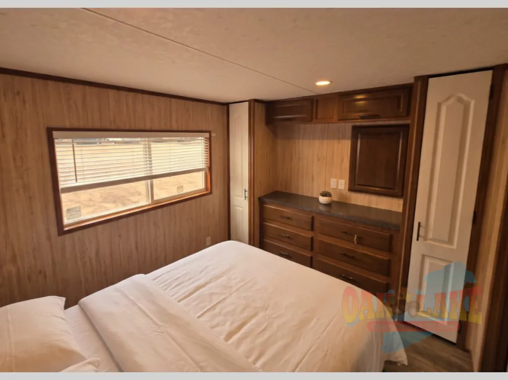 2027 Forest River Quailridge Summit 39ASL-S, Photos photo 22