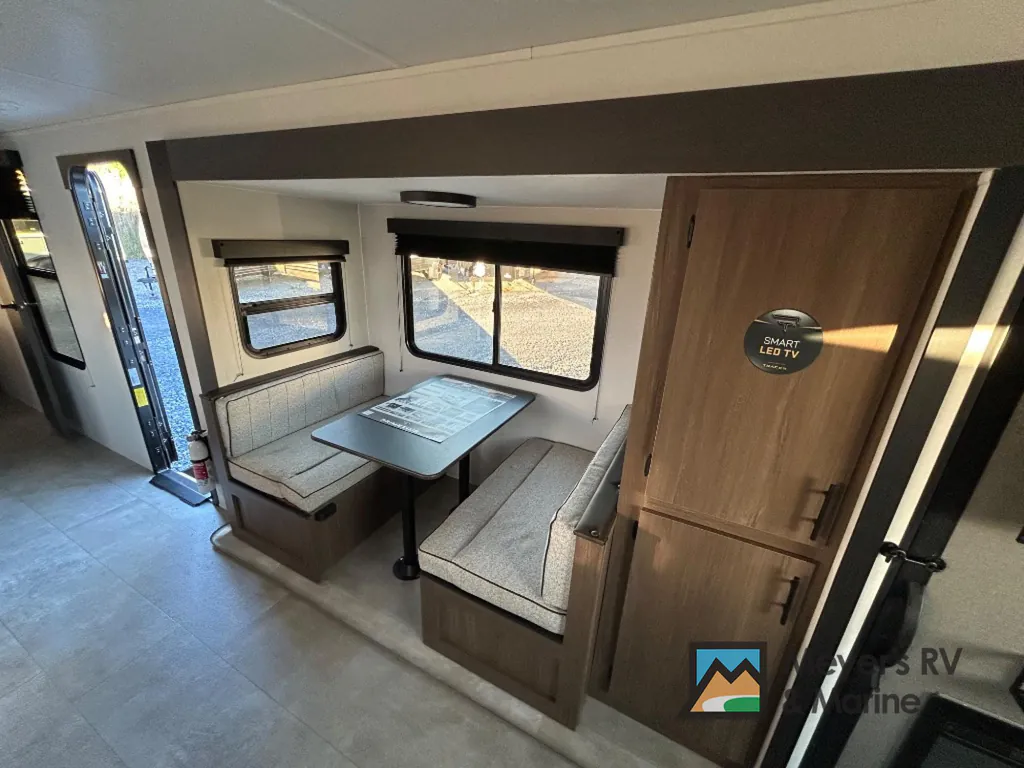 2027 Forest River Tracer 286RL, Photos photo 10