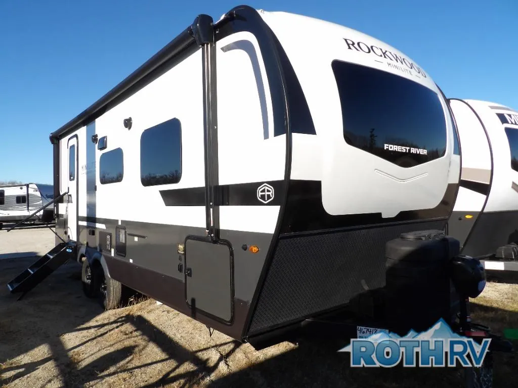 2026 Forest River Rockwood Mini Lite 2511S - Photo 2