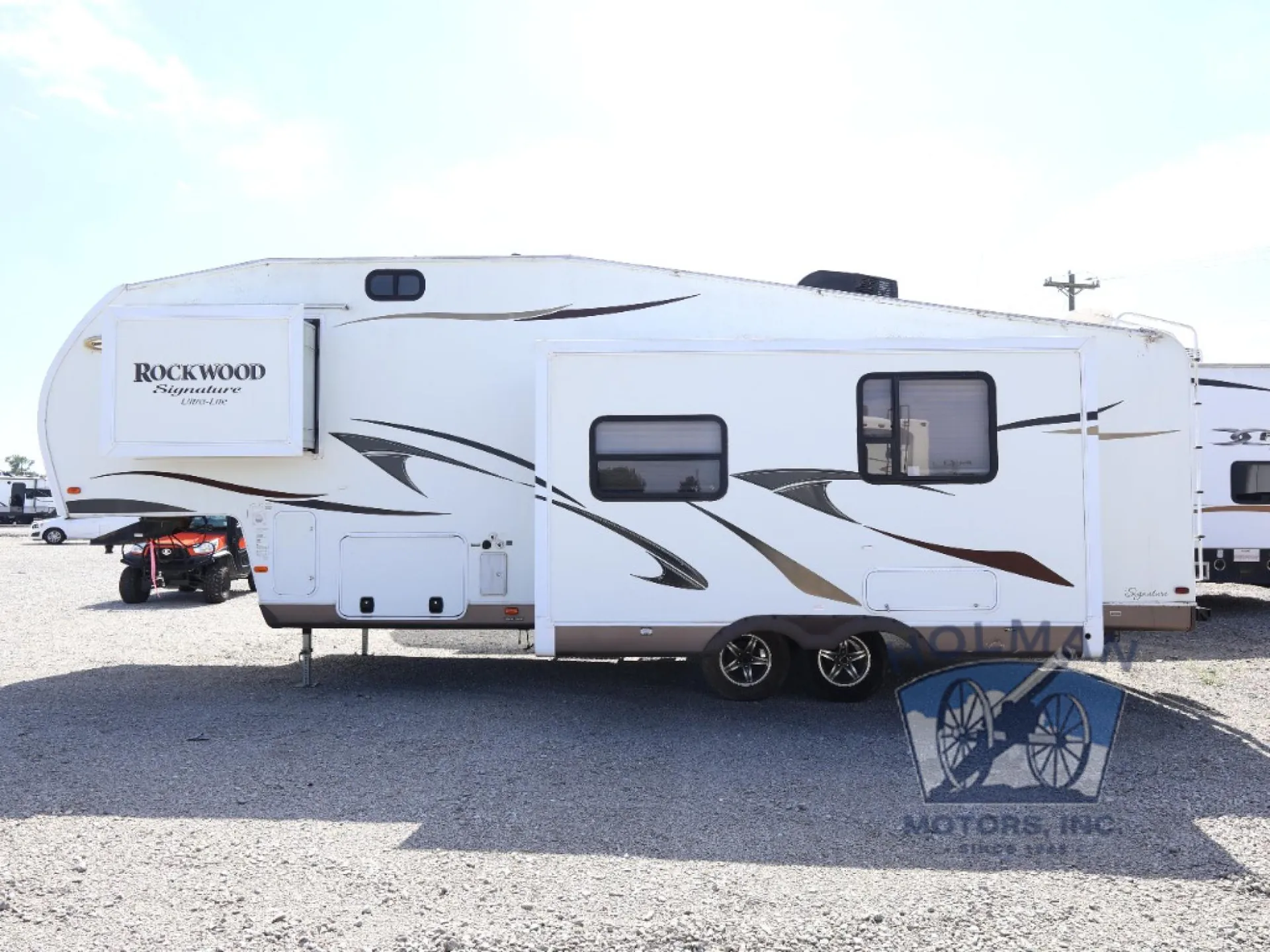 2014 Forest River Rockwood Signature Ultra Lite 8281WS - Photo 3