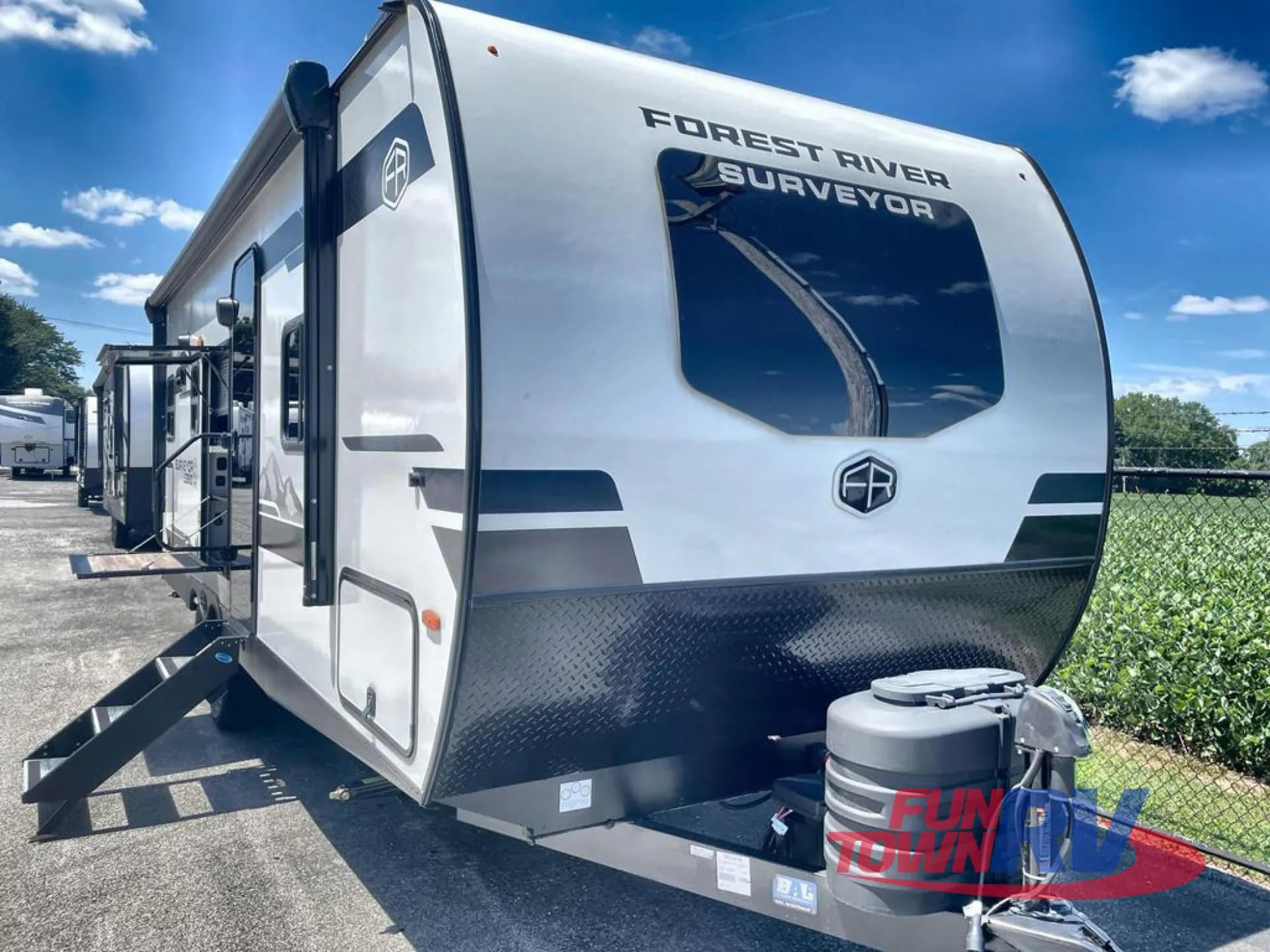 2026 Forest River Surveyor Legend 205RKLE