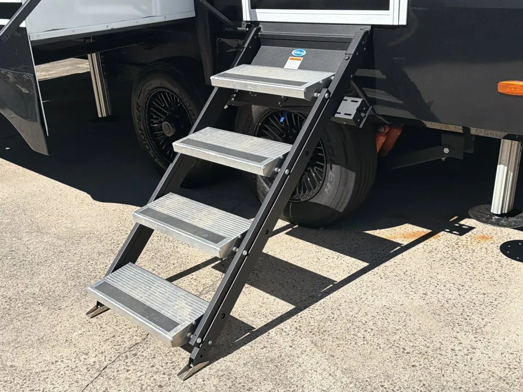 2025 Brinkley Model Z 3610, Photos photo 11