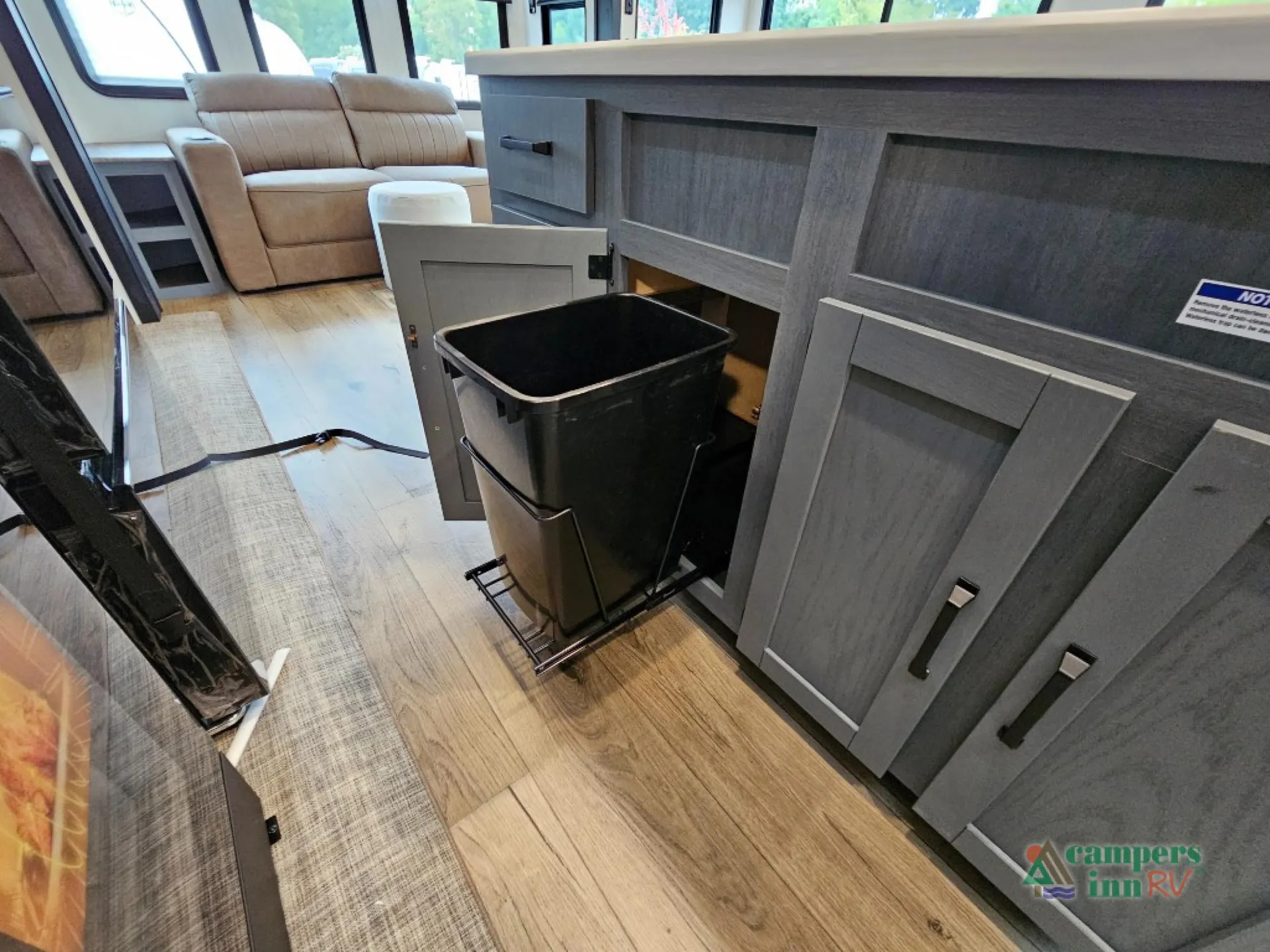 2027 Forest River Puma Vista 402LFT - Photo 4
