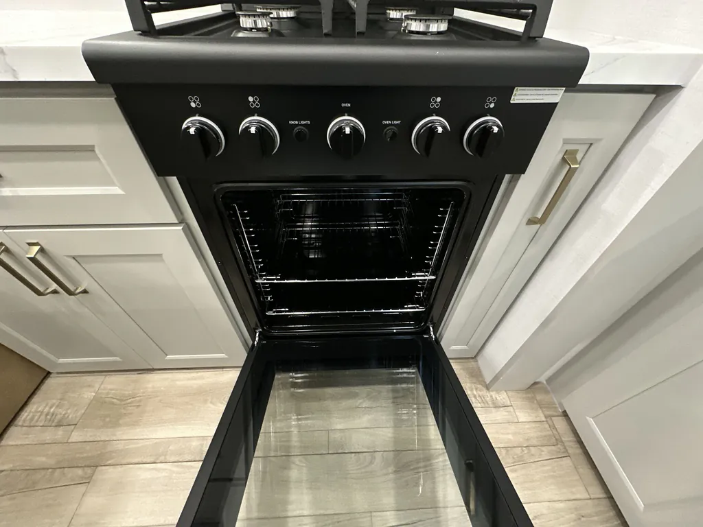 2026 Brinkley Model G 4150, Photos photo 26