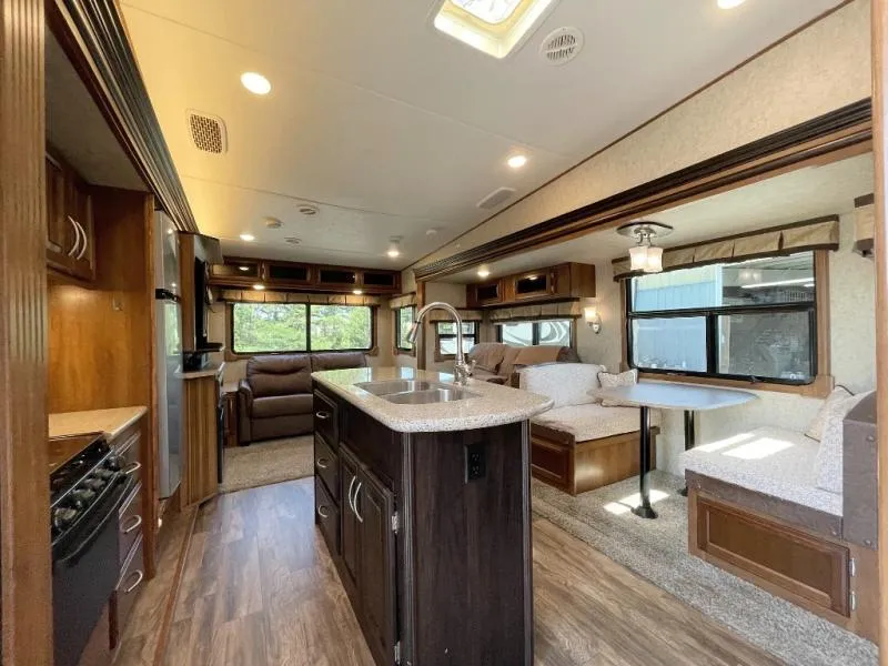 2017 Prime Time RV Crusader 297RSK - Photo 4