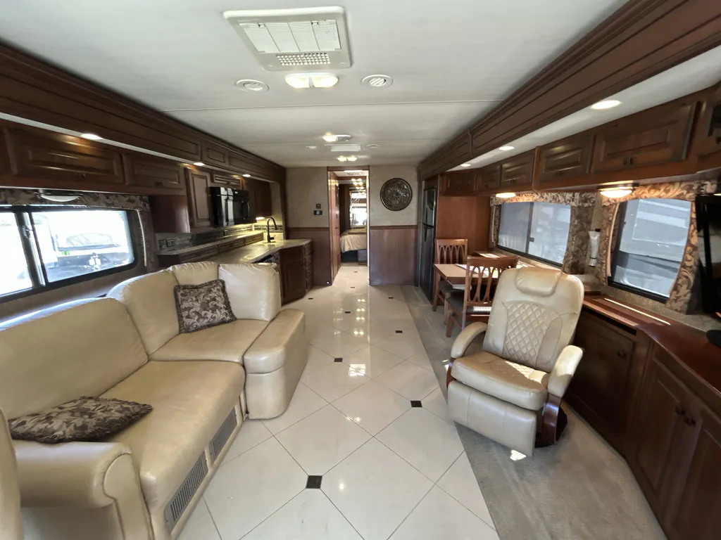 2013 Forest River Berkshire 390 FL, Photos photo 3
