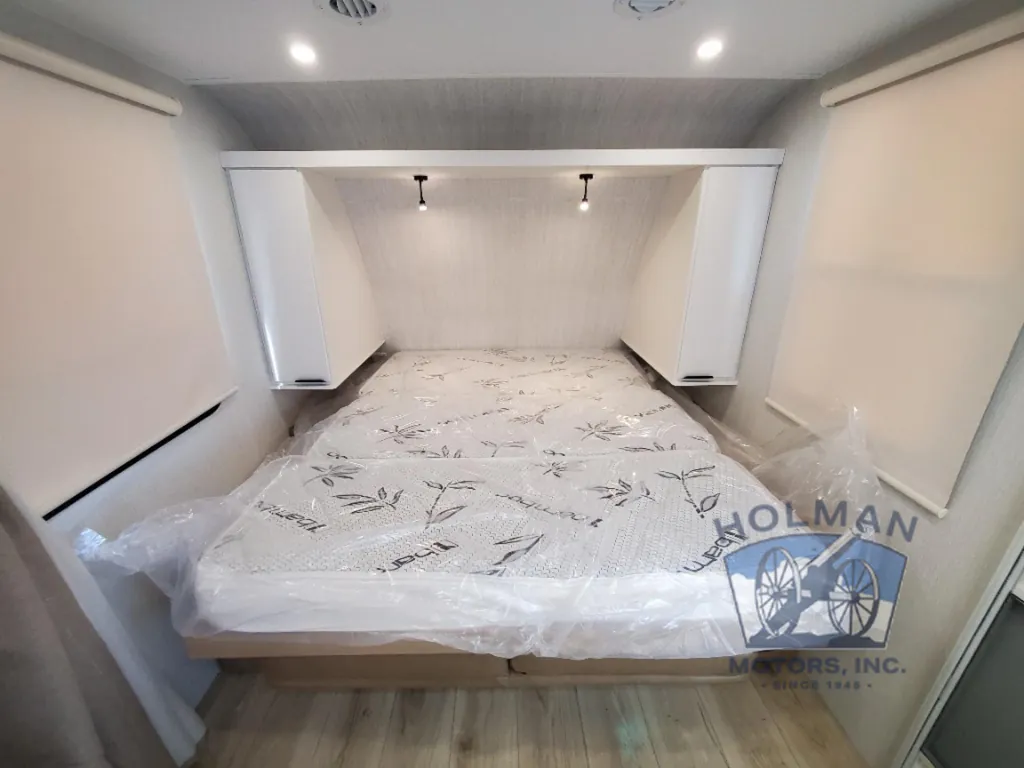 2027 Winnebago Micro Minnie 2108DS, Photos photo 27